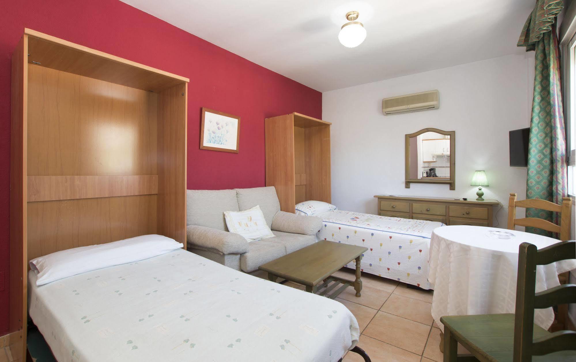Apartamentos La Fonda Benalmádena Exterior foto